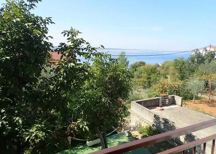 In Starigrad-paklenica 6830 Appartamento Starigrad Paklenica