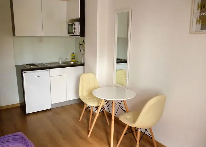 Appartamento In Starigrad-paklenica 6830 *