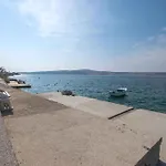 アパート In Starigrad-paklenica 6830 スタリグラード